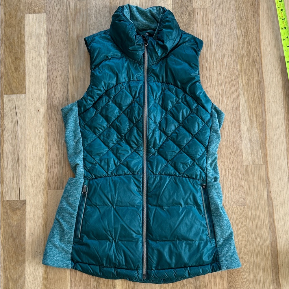 LULULEMON Down For a Run Vest Quilted Puffer Teal Size 8